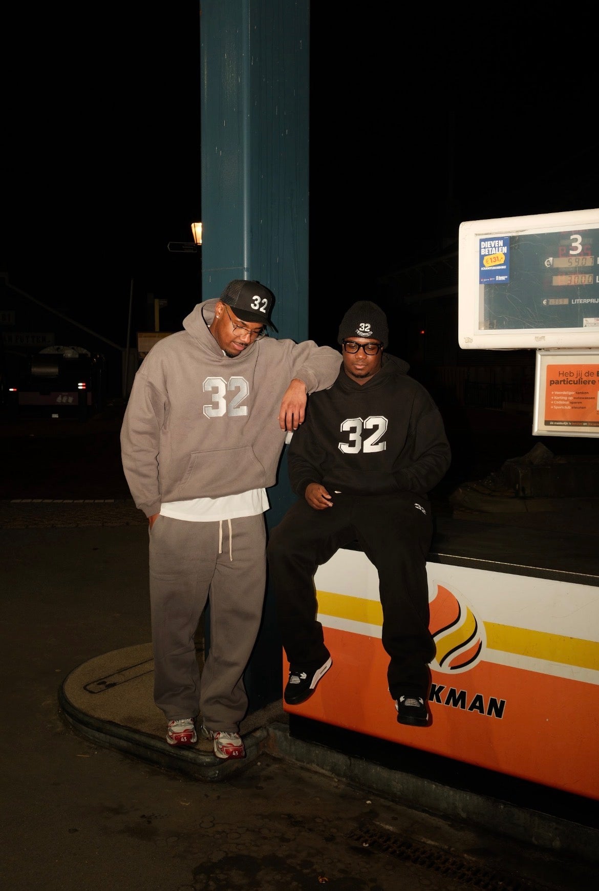 Thirty-Two Essentials grey